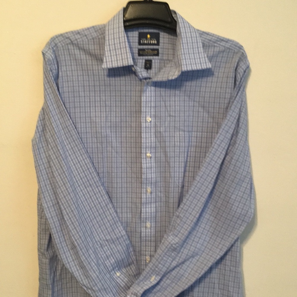 Men’s dress shirt